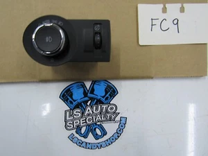 Interruptor de tablero Chevy Camaro Base SS ZL1 2010-2015 FABRICANTE DE EQUIPOS ORIGINALES GM FC9 - Imagen 1 de 2