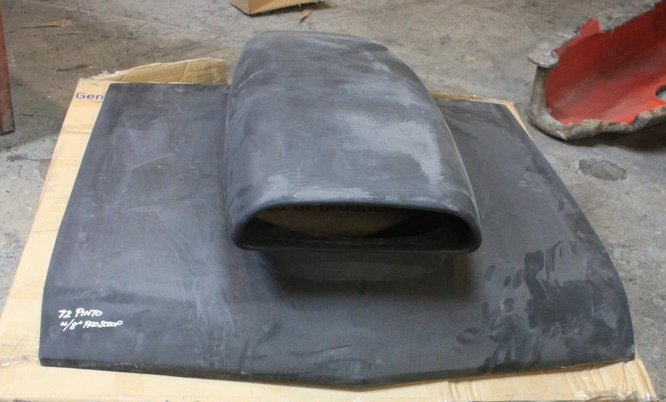 Ford Pinto 71-78 SHOWCARS fibra de vidrio perno en capó con cuchara de 8" Pro Stock Foto 1 de 4