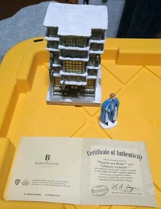 Harry Potter Flourish And Blotts W/Gilderoy Lockhart B.E. Hawthorne Village  - Picture 1 of 2