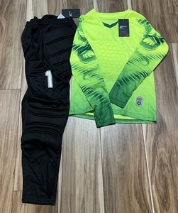 Soccer Goalkeeper Jersey,Long Sleeve Shirts+ Trousers Set, for Men/Women XS - Picture 1 of 4