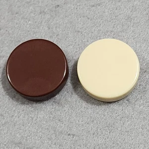 Piezas de repuesto de damas Backgammon x2 marrón chocolate y crema 15/16"c - Imagen 1 de 3
