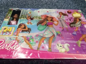 BARBIE ADVENT CALENDAR New in factory sealed box w/Barbie Doll #HKB09 GOOD PRICE - Picture 1 of 3