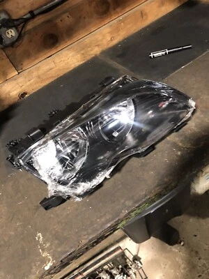 Faro derecho TYC 20-6469-01 BMW 325i 2005 ver fotos para montaje Foto 1 de 4