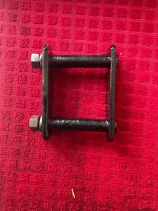 MGB MGB/GT Shackle plate with pins/plate hardware. - Bild 1 von 2