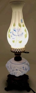 Fenton Blue Puffy Rose & Fenton handbemalte Milchglas 3 Wege Lampe RAR #073G - Bild 1 von 8