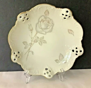 VTG Rosenthal “Moliere" Germany Ivory Rose 7-1/2" Decor Bowl Plate w/Gold Trim - Picture 1 of 8