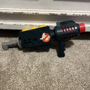 Real Ghostbusters GHOST ZAPPER BLASTER Gun! W/Stickers Kenner 1984 - Picture 1 of 12