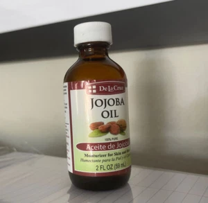De La Cruz Jojoba Oil 100 % Pure Moisturizer for Skin and Hair 2 fl oz Made USA - Picture 1 of 4
