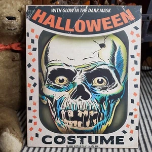 OLD STEAMPUNK PRIMITIVE VINTAGE STYLE HALLOWEEN SKELETON SKULL MASK COSTUME SIGN - Picture 1 of 10