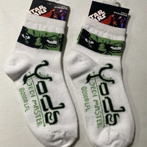 Star Wars Kids Socks 2 Pair Size 6-8 NEW - Picture 1 of 3