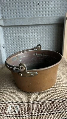 Petit Chaudron En Cuivre Ancien - Photo 1/3