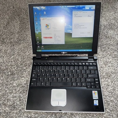Toshiba Protege 2000 Vintage Win XP Laptop Pentium 3 750mhz 240mb Ram 20gb HD - Image 1 of 4