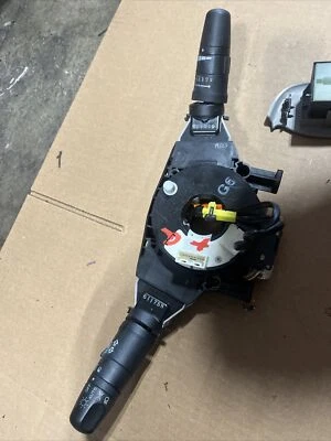 2005 - 2007 英菲尼迪 G35 时钟弹簧 SRS 角转向信号开关 47945-AS500 — 第 1/3 张图片