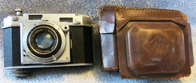 VINTAGE AGFA KARAT & SCHNEIDER-KREUZNACH ZENAR 2.8/50 & COMPUR-RAPID + CASE - Image 1 of 4
