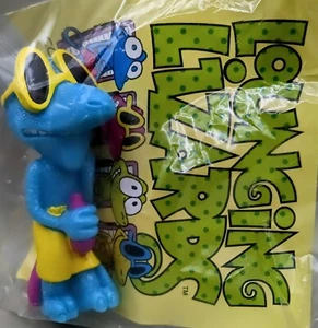 Vintage 1998 Lounging Lizard 3" Figurine Toys Beach Theme Sealded New - Picture 1 of 7
