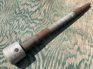 HARLEY-DAVIDSON PANHEAD SHOVELHEAD MOTORCYCLE WIDEGLIDE FRONT WHEEL AXLE w/ CAP - Picture 1 of 4