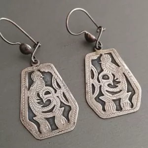 Vintage Sterling Silver QUETZAL Earrings Guatemalan Bird Black Engraved 1.75" - Picture 1 of 5