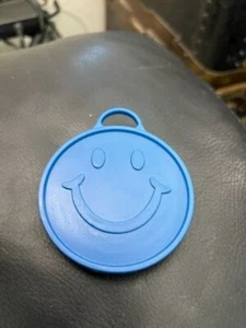 Royal Blue Heavy Duty Smiley Face Plastic Balloon Weight Accessory 1ct. New!!! - Picture 1 of 2