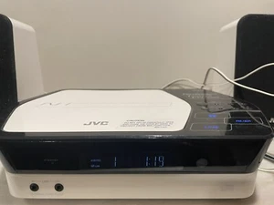 JVC CA-UXN1W Mini Shelf Stereo CD AM/FM AUX MP3 Playback W/2 Speakers See Des - Picture 1 of 9