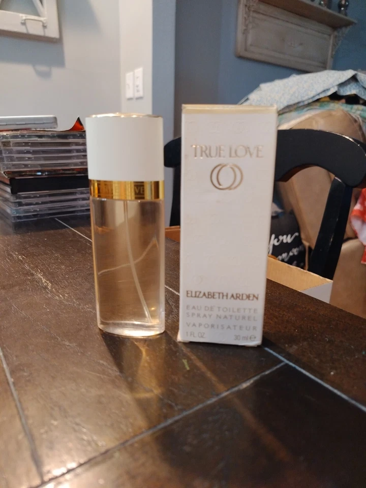Elizabeth Arden True Love 1,0 OZ eau de toilette para mujer hecho en EE. UU., envío gratuito Foto 1 de 1