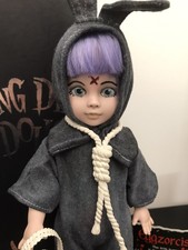 living dead dolls Eggzorcist Grey