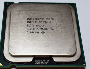 SLGTG Intel Pentium Dual-Core E5800 3.20GHz 2-Core LGA775 Desktop CPU Processor - Picture 1 of 1