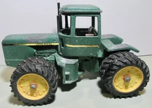 John Deere 8650 4WD Tractor For Parts Or Restoration 1/16 Scale - Picture 1 of 19