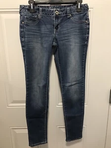 Amethyst Women's Skinny Leg Jeans Size 7 Denim Low Rise Medium Wash - Picture 1 of 14