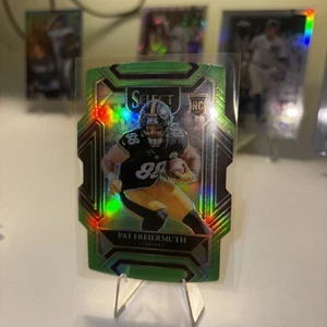 2021 Panini Select Football Pat Freiermuth Green /349 RC - Picture 1 of 4