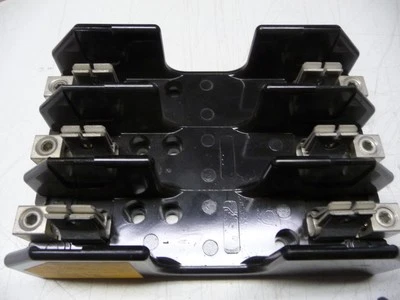 Buss - Bussmann #H25100-3CR, Fuse Block, 3 Pole, 100 A, 250 V, New - Image 1 of 3