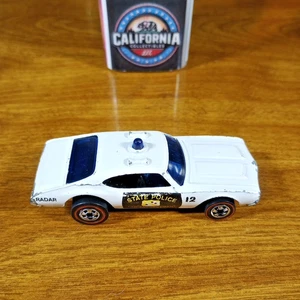Hot Wheels Flying Colors Redline Olds 442 Police Cruiser White Hong Kong HK 1976 - Picture 1 of 8