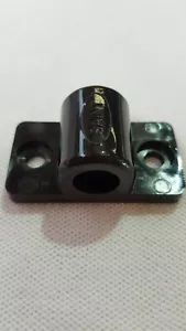 1 X TONNEAU UTE BAR SUPPORT NYLON BRACKETS - Picture 1 of 2