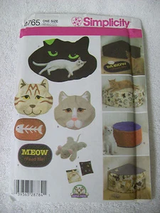 PATRÓN DE COSTURA SIMPLICIDAD 4765 CAMA GATO Y ACCESORIOS NUEVO SIN CORTAR SE ENVÍA GRATIS - Imagen 1 de 1