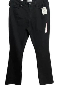 NWT Signature Levi’s Women's Mid Rise Boot Cut Black Jeans Sz 12 - Picture 1 of 11