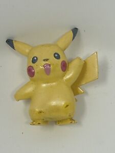 Nintendo GTSJ Pokemon Tomy Pikachu 1.5 Inch Character Toy Figure RARE GEN 1