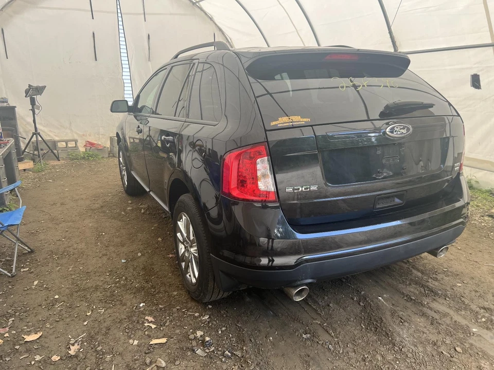 Conjunto de filtro de aire usado se adapta a: Ford Edge 2013 3,7 grado A Foto 1 de 4
