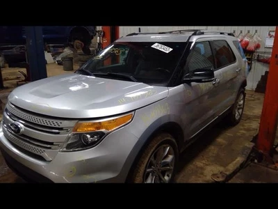 Cinturón de seguridad delantero cubo asiento pasajero hebilla se adapta a 13-19 TAURUS 10253311 Foto 1 de 4