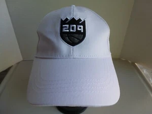 Cappello Stockton Kings 209 logo ricamato strapback NBA G-League Champions nuovo senza etichette - Foto 1 di 6