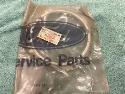 1970 1971 1972 FORD MERCURY CAPRI FRONT HEAD LAMP LIGHT RING 72EG13113DA NOS OEM - image 1 of 2