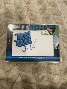 2012 Panini Signature Series #126 Jordany Valdespin RC Auto-Patch 228/299 - Picture 1 of 2