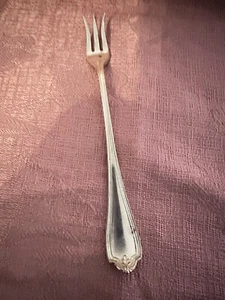 ANTIQUE 1913 GRECIAN  SILVERPLATED SEAFOOD/ COCKTAIL/OYSTER  FORK - Picture 1 of 9