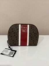 DKNY...WHITNEY-LGG COSMETIC POUCH