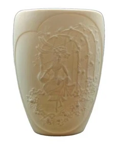 Kaiser Germany Vase – Number 1013 (Matte White with Motif) - Picture 1 of 5