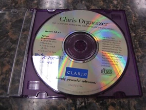 Vintage Claris Organizer Version 1.0 CD-ROM - MH12 - Picture 1 of 3