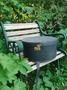 Vintage Hat Box Circa 1930s - Picture 1 of 5