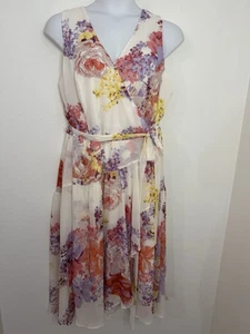 Vestido Maison Tara MIDI Mujer 20W Rosa Crema Imitación Envoltura Gasa Floral Volantes Usado en Excelente Condición - Imagen 1 de 9