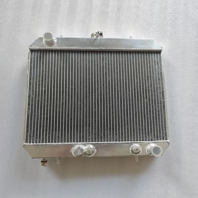 Aluminum Radiator For Nissan S-Cargo G20 1.5L 1989-1994 - Image 1 of 4