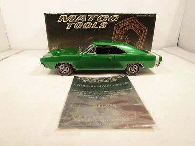 RACING CHAMPIONS 1/18 MATCO TOOLS GREEN/WHITE 1969 DODGE HEMI CHARGER R/T *VHTF* - Image 1 of 4