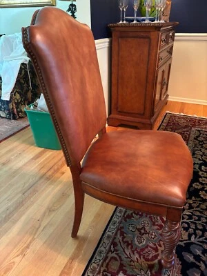 Juego de mesa de comedor 8 sillas Foto 1 de 4