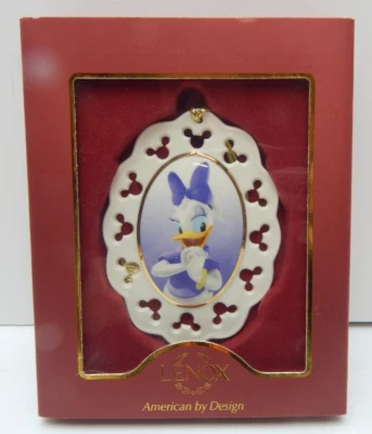 Lenox Daisy Showcase Collection Duck Flat Porcelain Ornament (w239 - Image 1 of 4